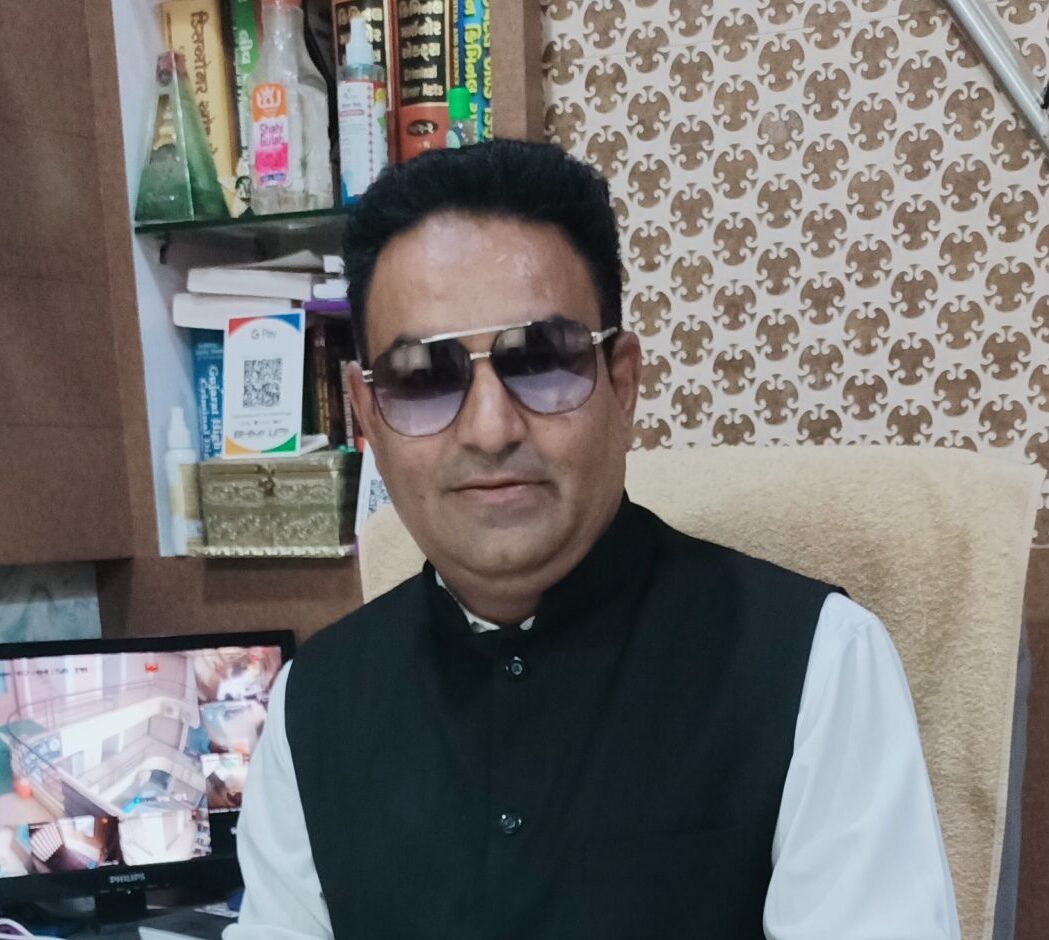 Idrishkhan A Pathan. Advocate - વકીલ સાહેબ